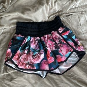 Lululemon Tracker Shorts